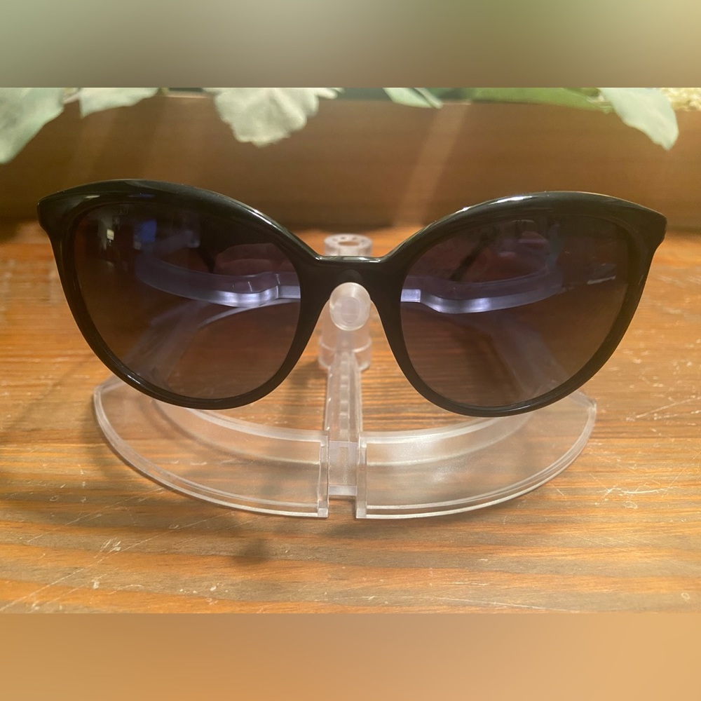 NWT Tiffany & Co. Black Sunglasses